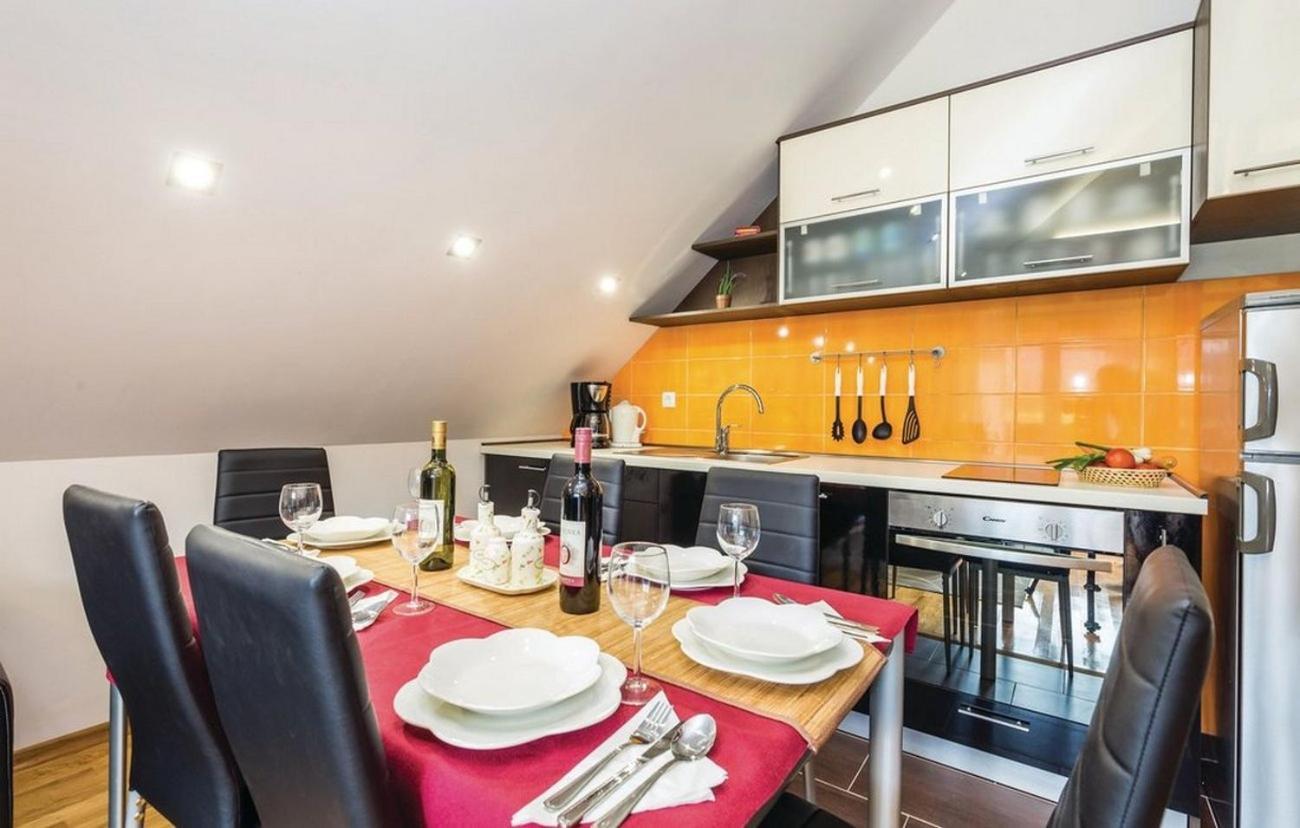 Apartments For Families With Children Jasenak, Karlovac - 17501 客房 照片